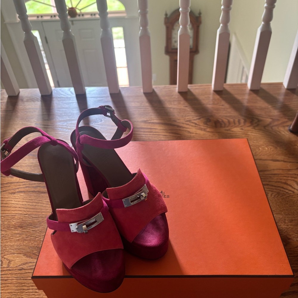 Hermes Fuchsia and Magenta Heels